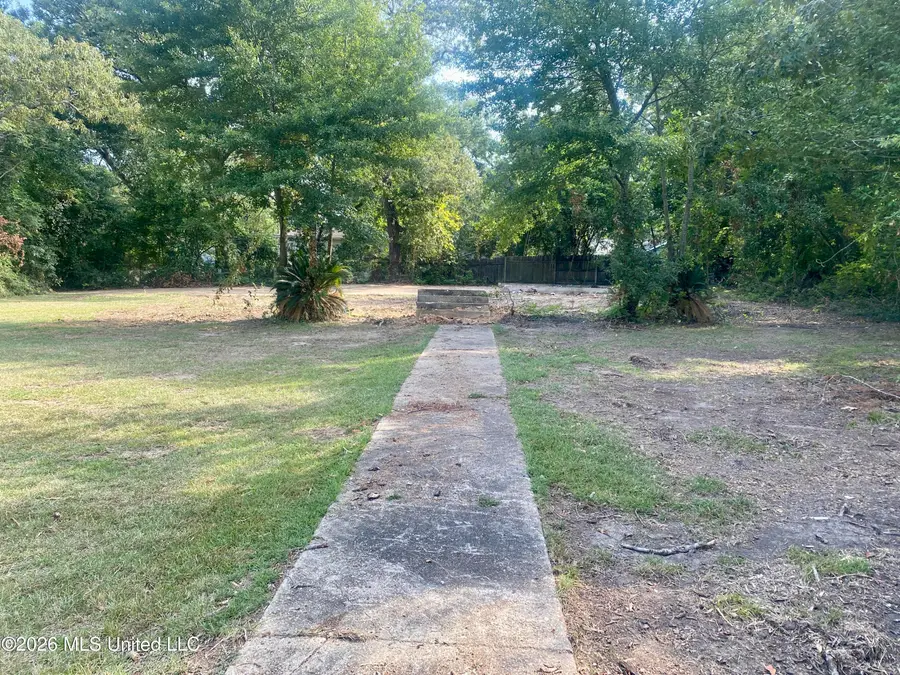 722 Louisiana Ave Avenue, McComb, MS 39648 - #2