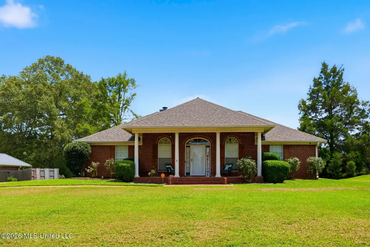 912 Eagles Nest Drive, Byram, MS 39272 - #1