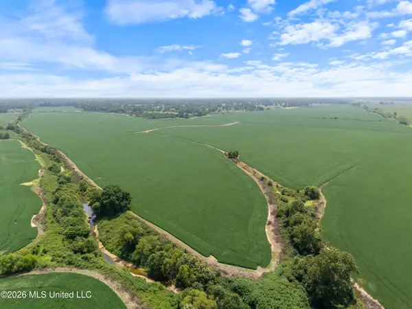 2300 Brownsferry Road, Senatobia, MS 38668
