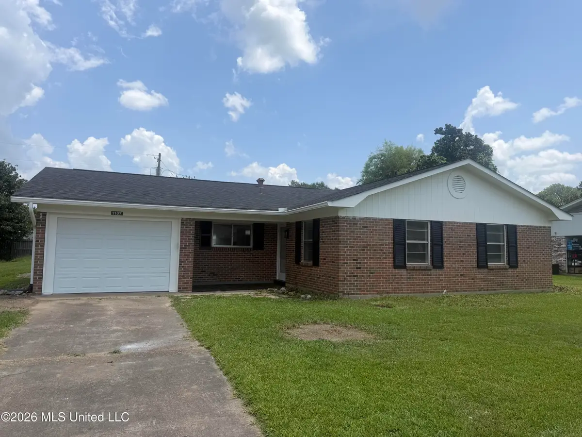 1107 Pear Street, Vidalia, LA 71373 - #1