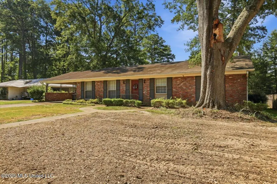 5227 Saratoga Drive, Jackson, MS 39211 - #3