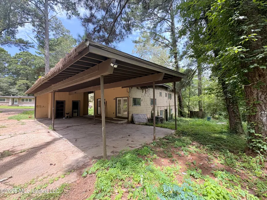 2729 E Benwood Drive, Jackson, MS 39204 - #3