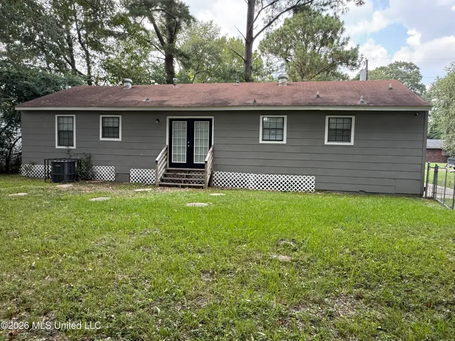 327 Reed Avenue, Jackson, MS 39206 - #3