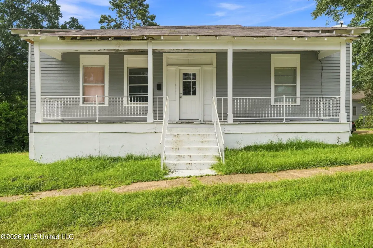 631 Avenue B, McComb, MS 39648 - #1