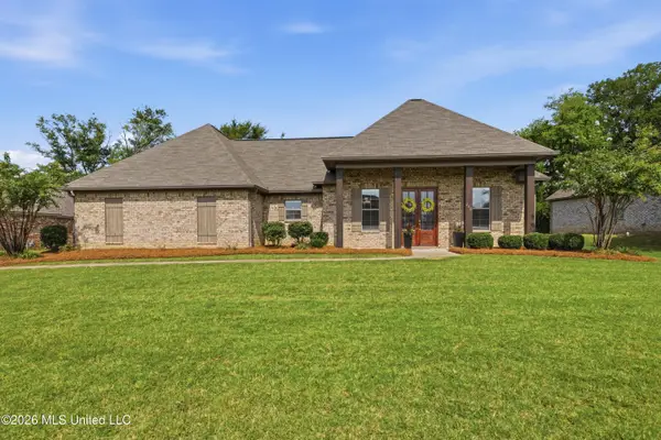 240 Falls Crossing, Madison, MS 39110