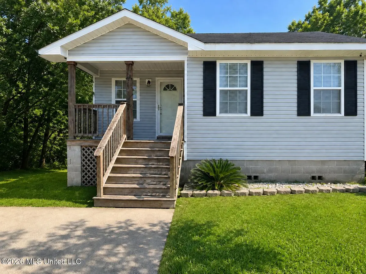1314 School Avenue, Pascagoula, MS 39567 - #1