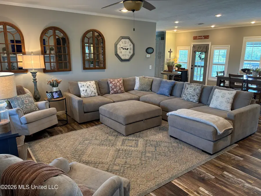 583 Burgetown Road, Carriere, MS 39426 - #3