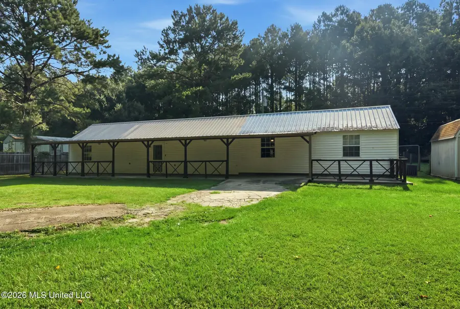 142 App Slade Road, Hattiesburg, MS 39401 - #2