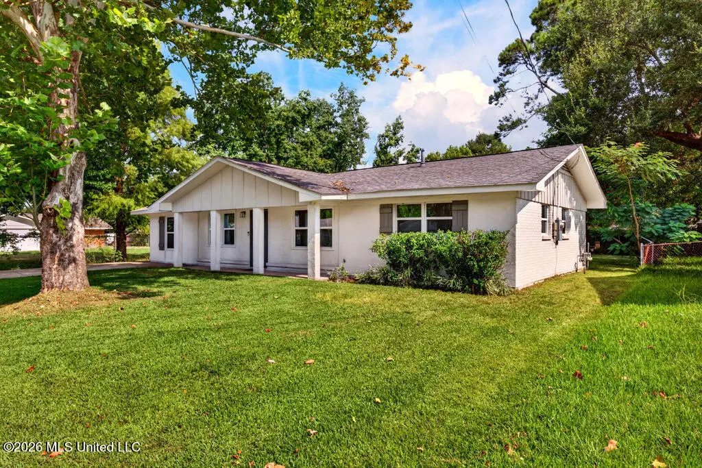 2154 Floyd Drive, Biloxi, MS 39531 - #1