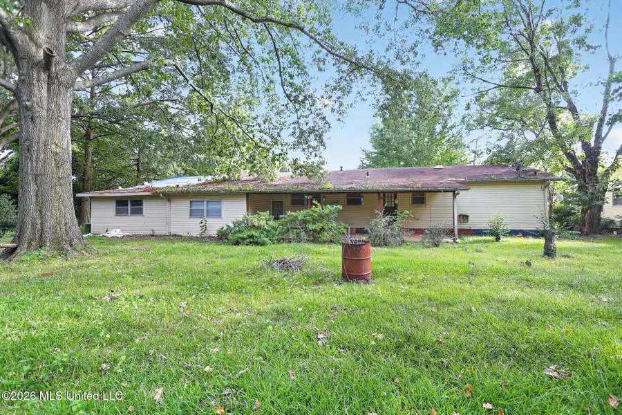 509 Glendale Drive, Yazoo City, MS 39194 - #3