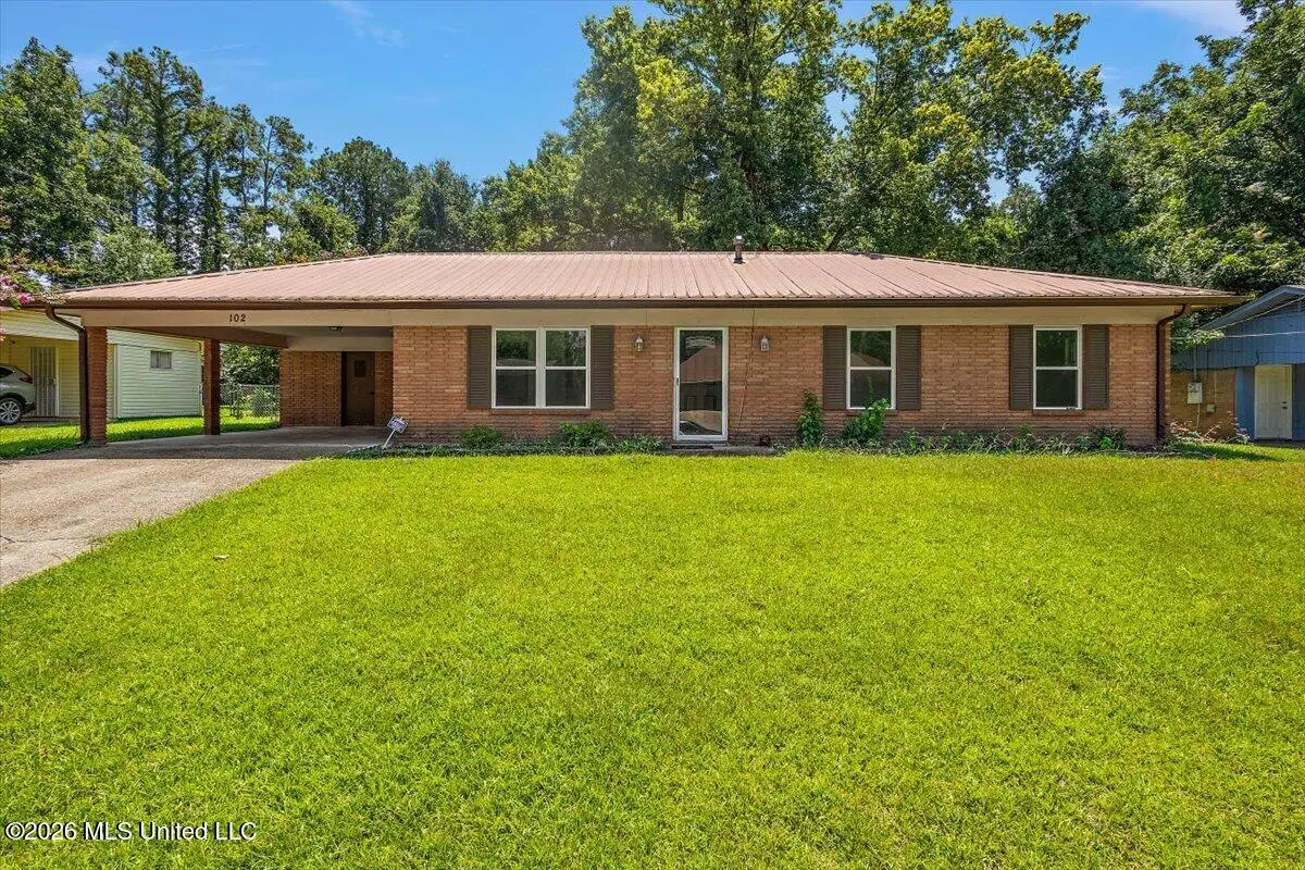 102 Belva Drive, Vicksburg, MS 39180 - #1