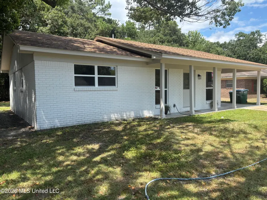 4219 Martha Court, Pascagoula, MS 39581 - #3