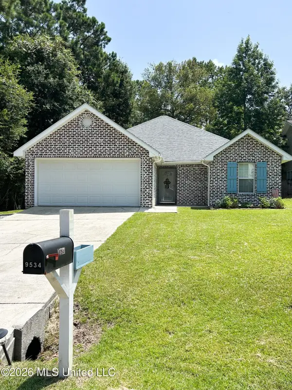 9534 Lono Place, Diamondhead, MS 39525