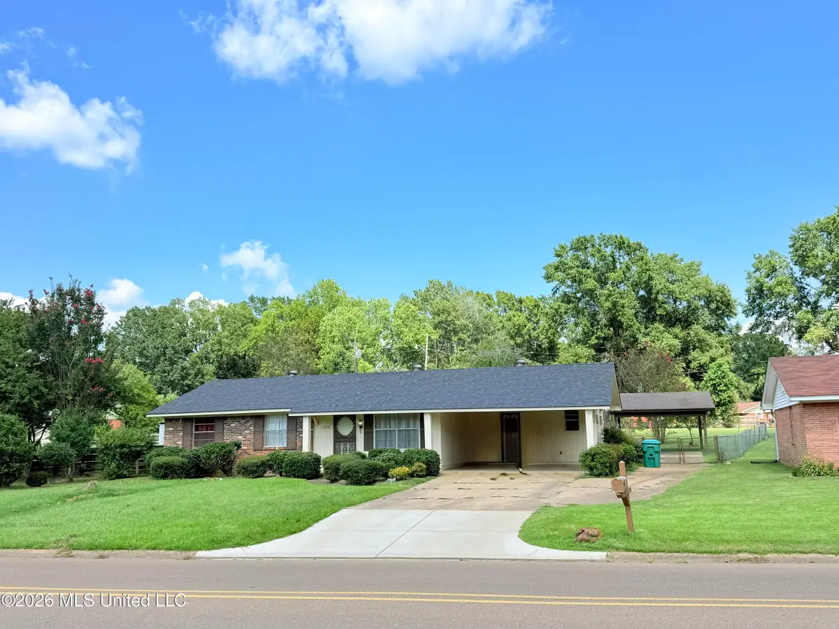 1584 Vance Road, Grenada, MS 38901 - #1