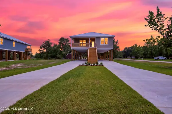 10113 Bald Eagle Drive, Biloxi, MS 39532