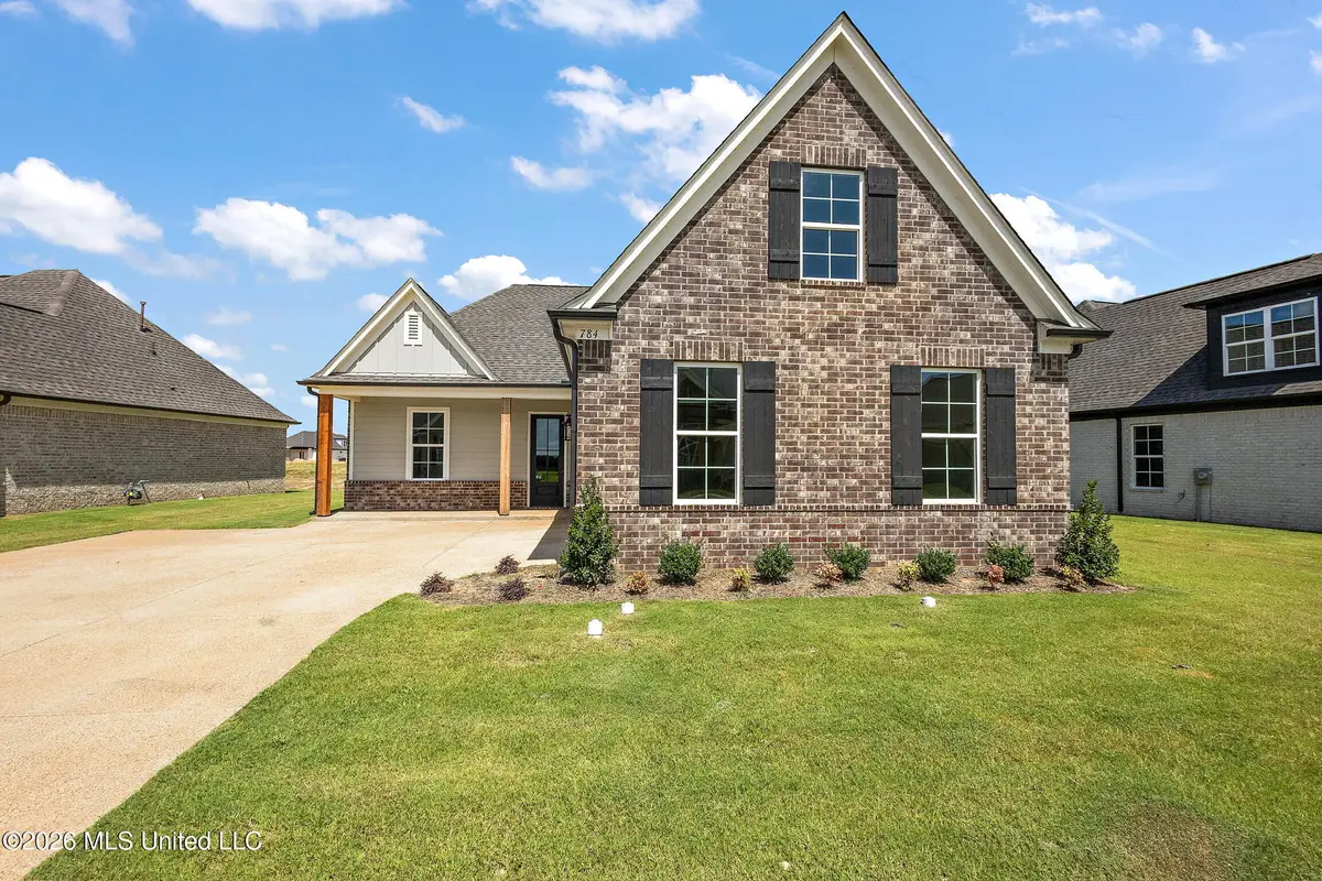907 Coahoma Court, Nesbit, MS 38651 - #1