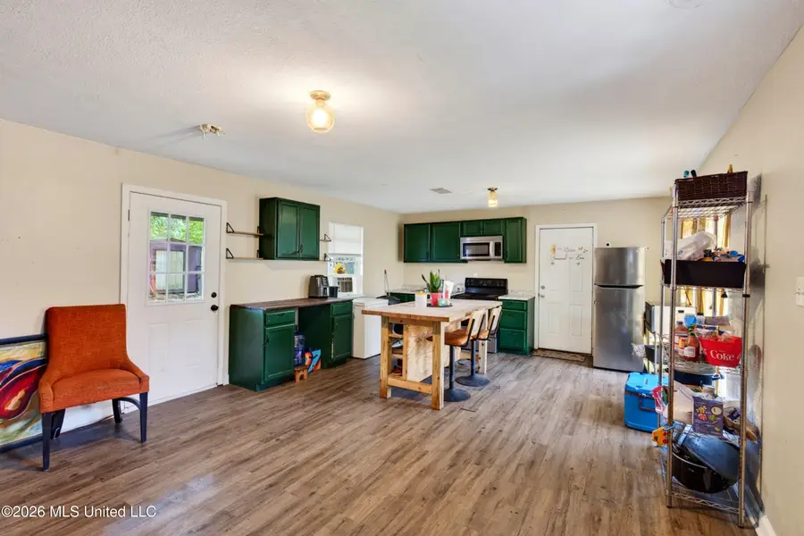 4710 Coronada Avenue, Pascagoula, MS 39581 - #3