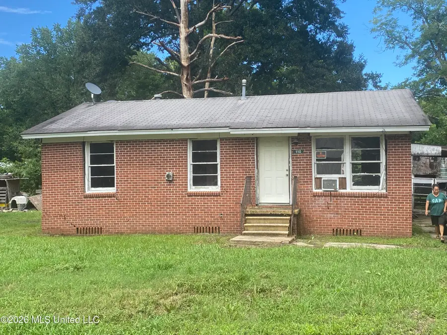 110 Oak Street, Ridgecrest, LA 71334 - #2