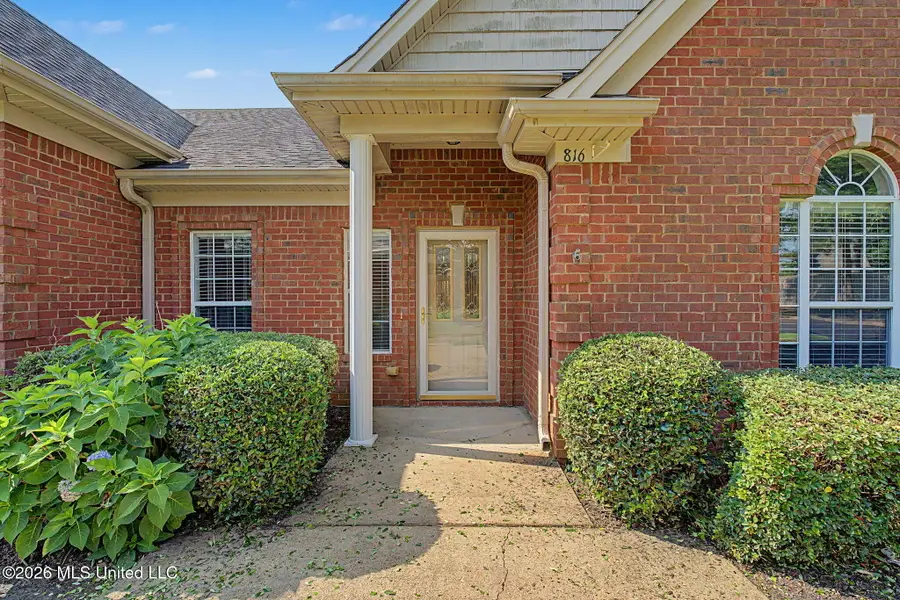 816 Cardinal Lane, Hernando, MS 38632 - #3