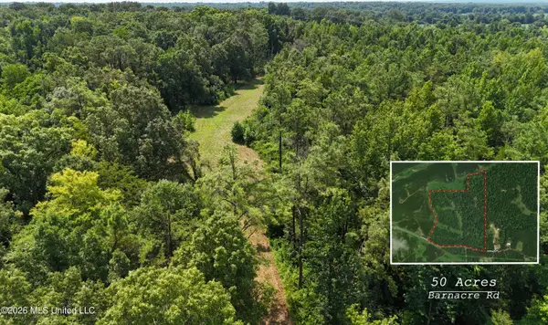 Barnacre Road, Batesville, MS 38606