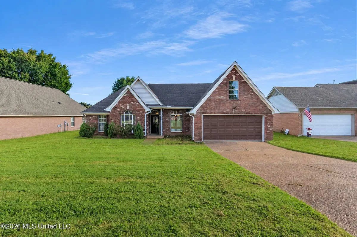 9158 Lakeside Drive, Olive Branch, MS 38654 - #1