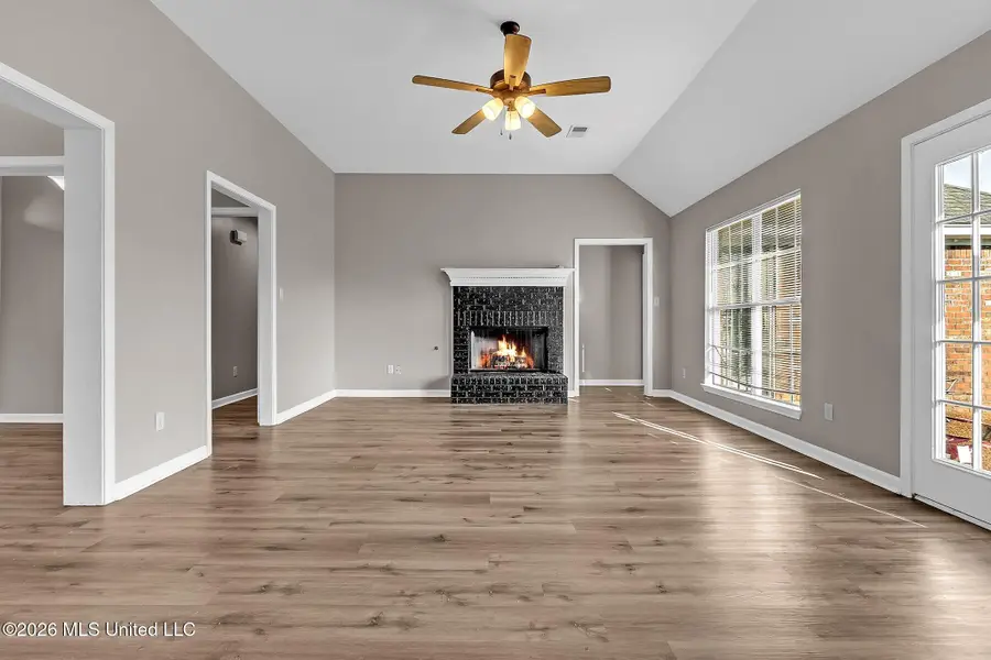 9158 Lakeside Drive, Olive Branch, MS 38654 - #3