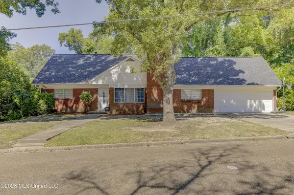 101 Colonial Drive, Vicksburg, MS 39180