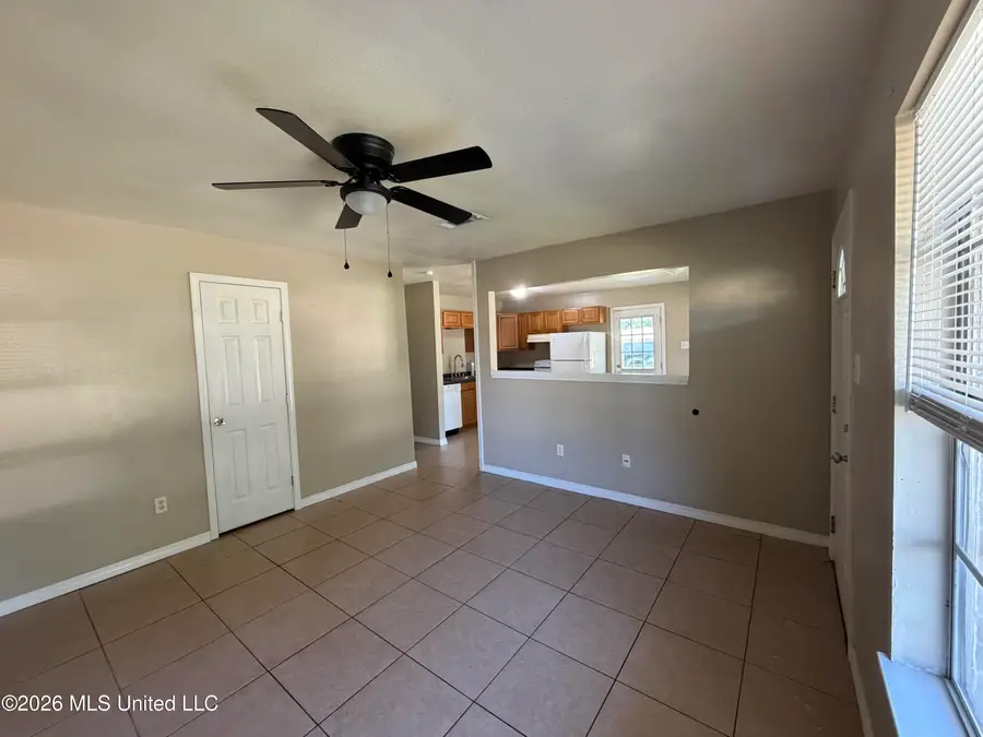 3853 Jeffery Road, Moss Point, MS 39562 - #2
