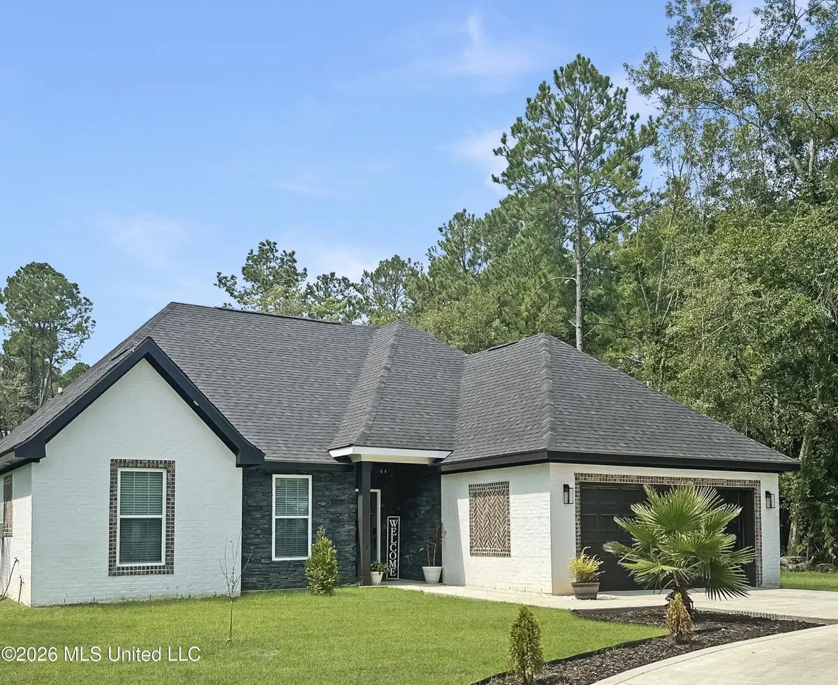 9240 Cartwright Lane, Biloxi, MS 39532 - #1