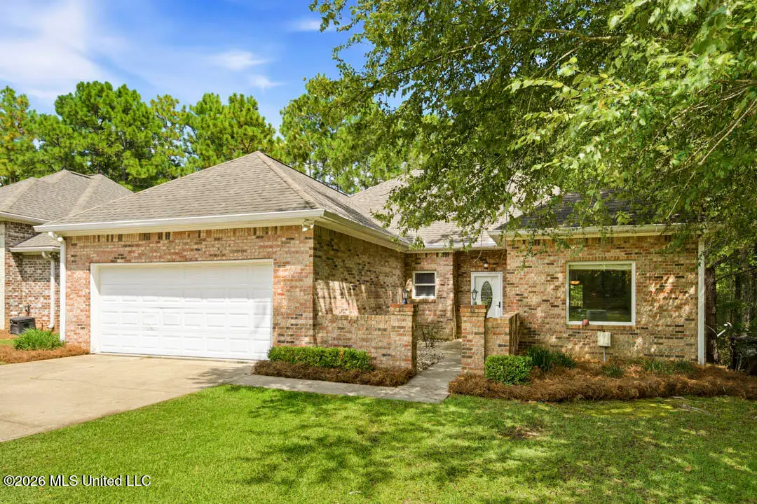 135 Shadow Ridge Road, Hattiesburg, MS 39402 - #1
