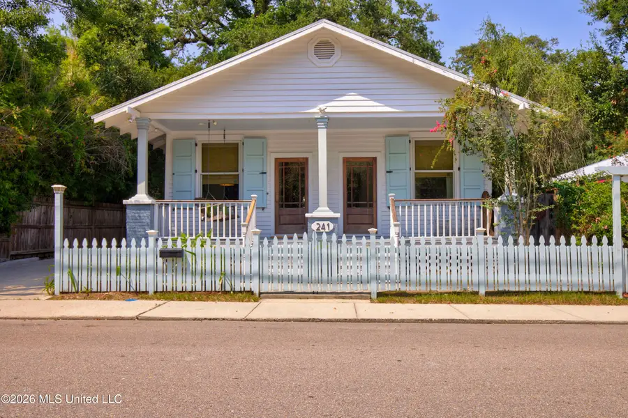 241 Washington Street, Bay Saint Louis, MS 39520 - #3