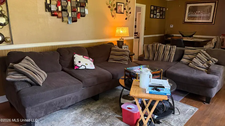 866 Lawrence Road, Jackson, MS 39206 - #2