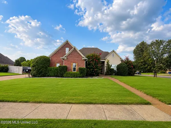 13242 Three Hawks Drive, Olive Branch, MS 38654
