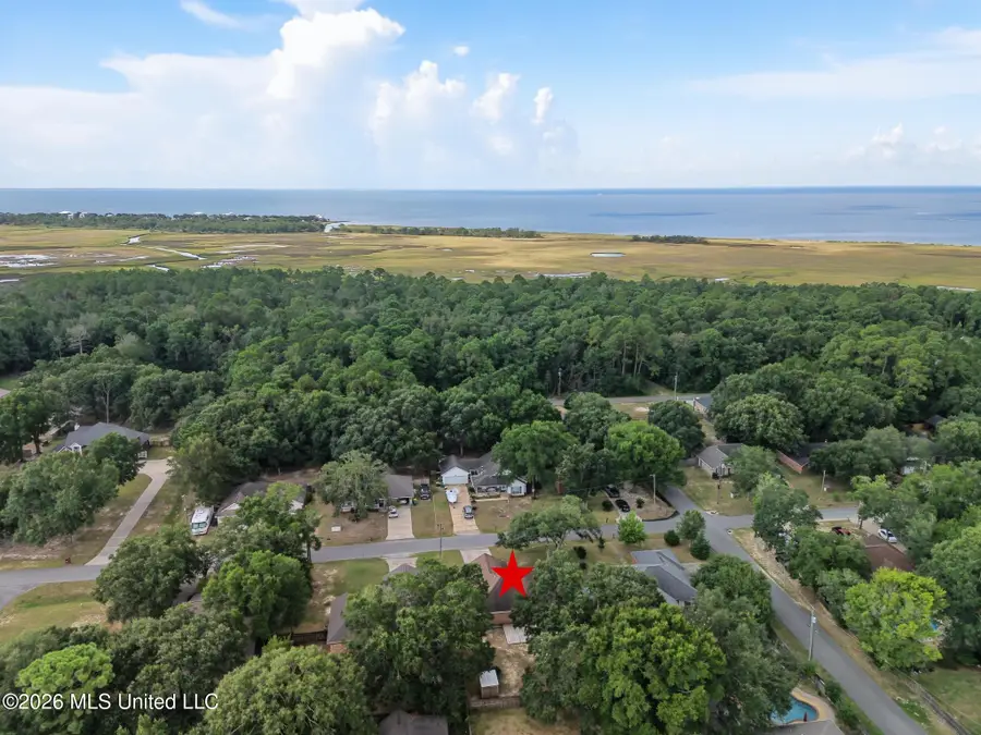 8408 Clamshell Avenue, Ocean Springs, MS 39564 - #2