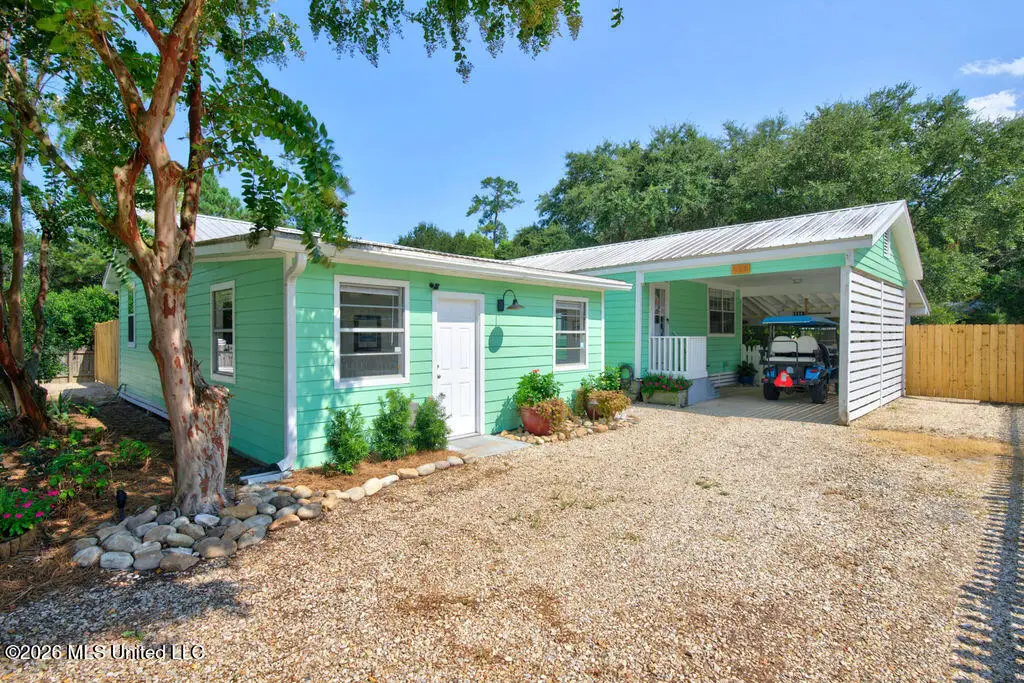 928 Longo Street, Waveland, MS 39576 - #1