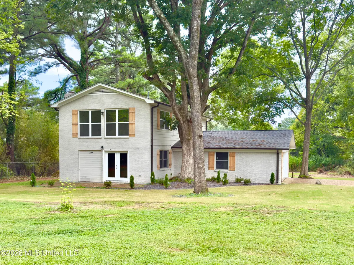 7325 S Shahkoka Drive, Olive Branch, MS 38654 - #1