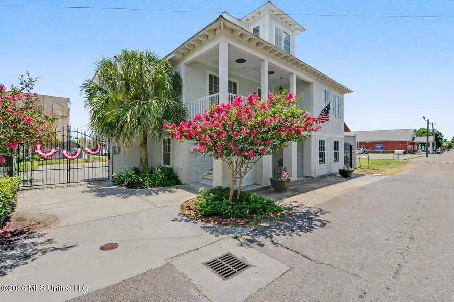 110 State Street, Bay Saint Louis, MS 39520 - #3