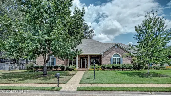 101 Chianti Cove, Clinton, MS 39056