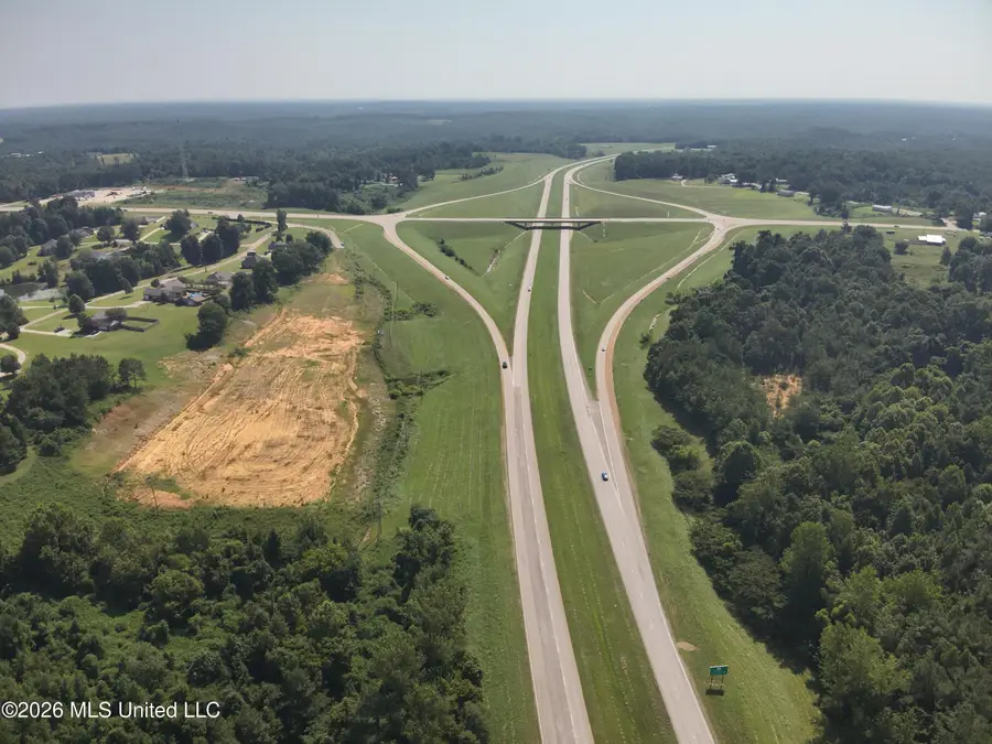 55 Coles Drive, Pontotoc, MS 38863 - #2