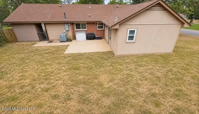 2117 Brookhaven Drive, Southaven, MS 38671 - #3