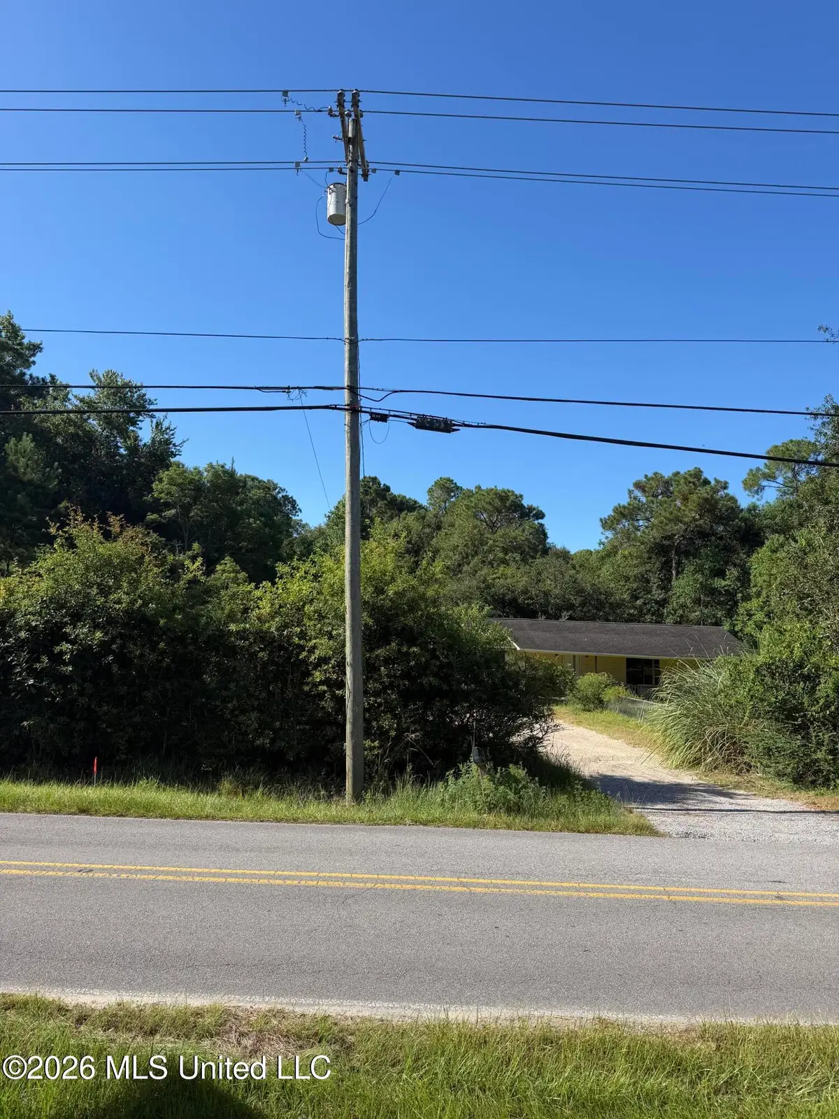 8120 Daisy Vestry Road, Biloxi, MS 39532 - #1