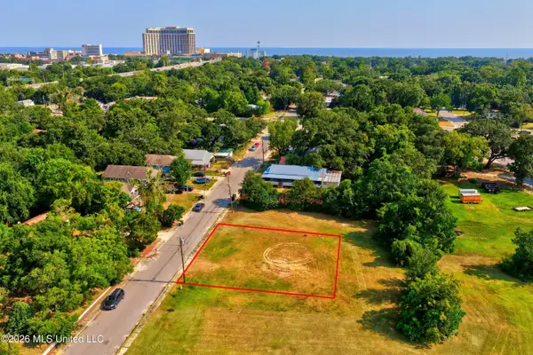 506 Seal Avenue, Biloxi, MS 39530