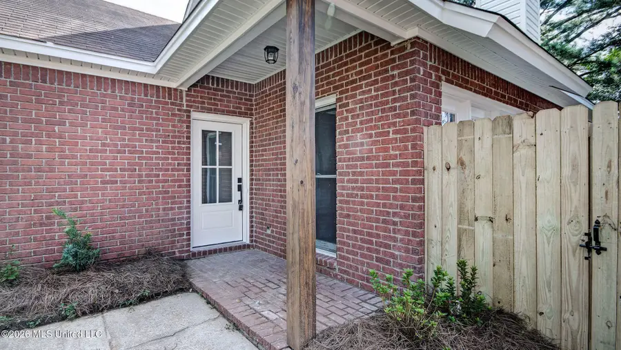 307 Pelahatchie Shore Drive, Brandon, MS 39047 - #2
