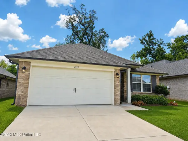 7949 Gardendale Drive, Olive Branch, MS 38654