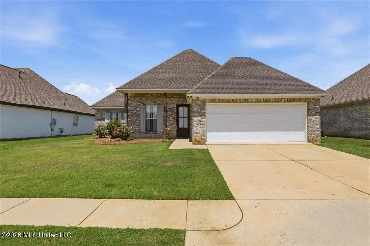 406 E Buttonwood Lane, Canton, MS 39046 - #1