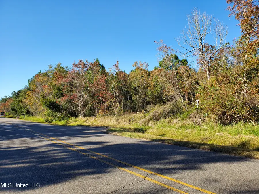 3098 Washington Street, Bay Saint Louis, MS 39520 - #2