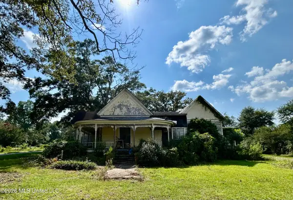 21 Holmes Street, Silver Creek, MS 39663