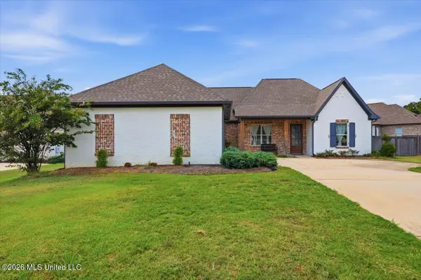 102 Twain Trail, Clinton, MS 39056
