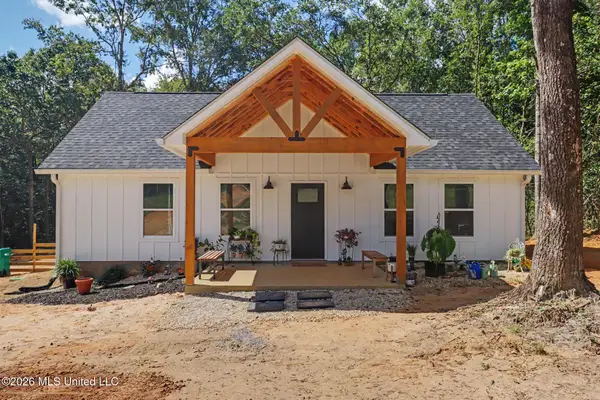 2455 Montcliff Drive, Vancleave, MS 39565