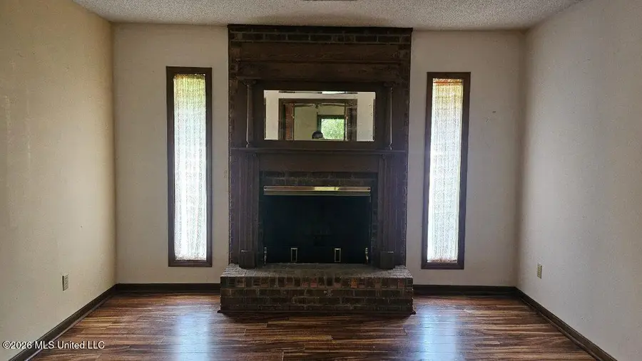 552 Central Avenue, Coldwater, MS 38618 - #2